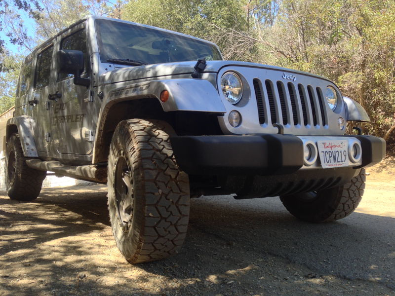 Illustration for article titled 2014 Jeep Wrangler Unlimited: Off-Road Tested On Nitto's New Dirt Tires
